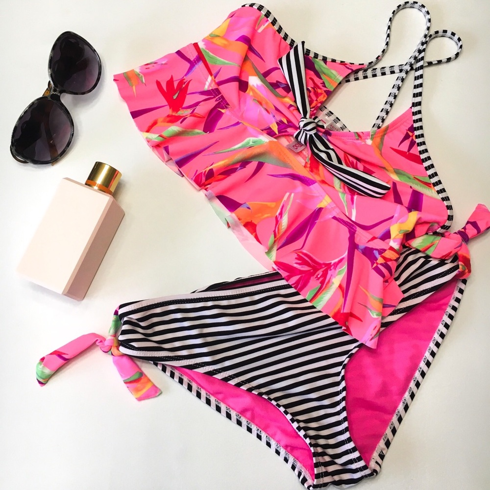 Limited Too Tankini Paradise Ruffles Bows Striped
